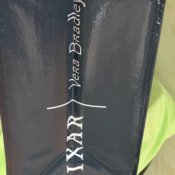 VERA BRADLEY DISNEY PIXAR TOY STORY MARKET TOTE:NWT ANDY'S ROOM - Picture 10 of 13